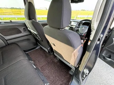 Mitsubishi eK Space Custom