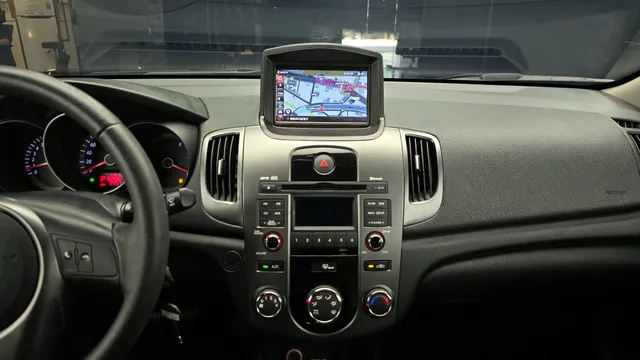 Kia Cerato (Forte)