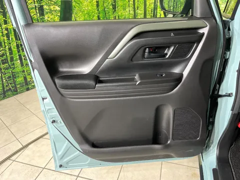 Suzuki Spacia Gear