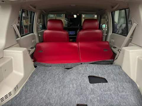 Nissan Rasheen