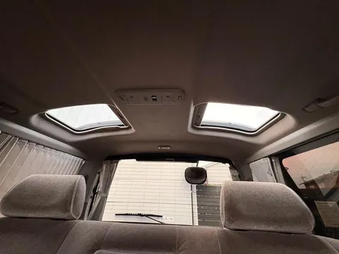 Toyota HiAce Wagon