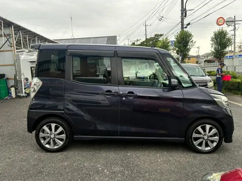 Mitsubishi eK Space Custom