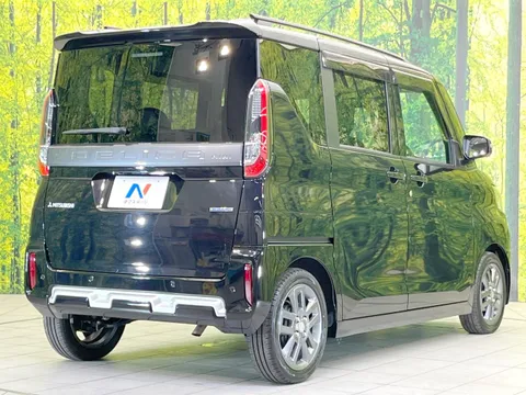 Mitsubishi Delica Mini