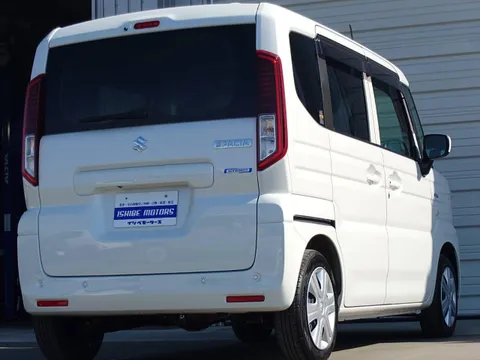Suzuki Spacia