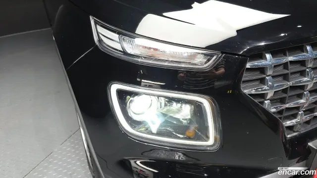 Hyundai Venue