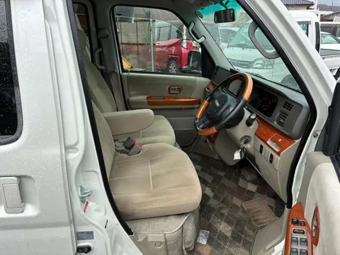 Daihatsu Atrai Wagon