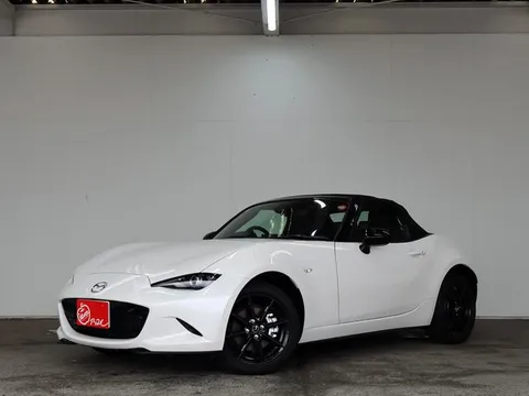 Mazda MX-5 (Roadster)