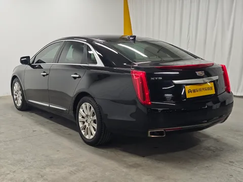 Cadillac XTS