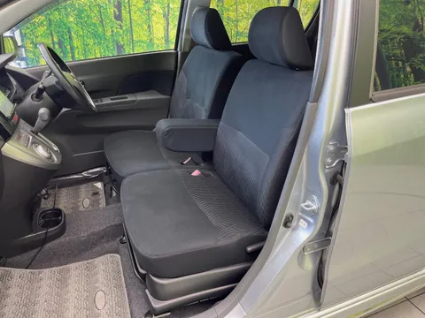 Daihatsu Mira Custom
