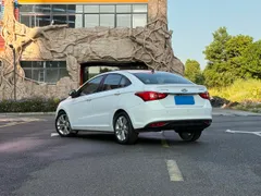 Chery Arrizo 5