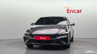 Hyundai Elantra (Avante)