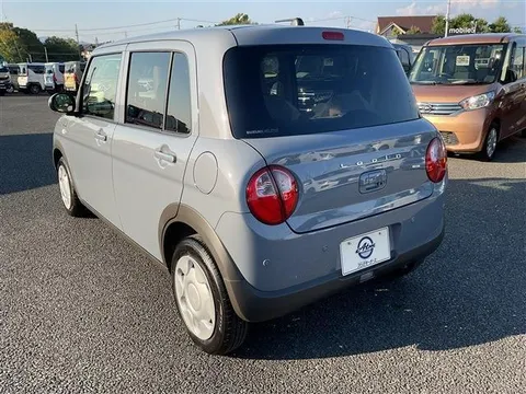 Suzuki Alto Lapin