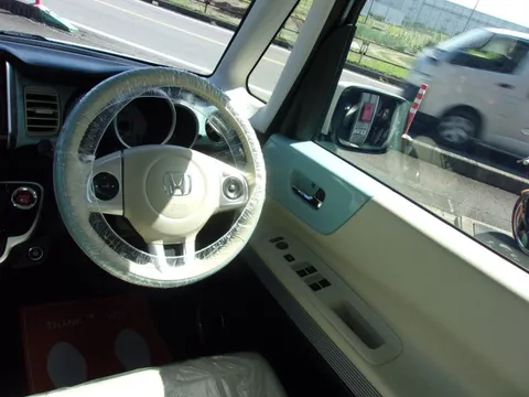 Honda N-BOX Slash
