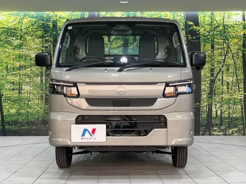 Nissan Clipper Truck