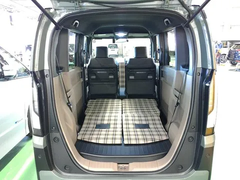 Honda N-BOX Joy