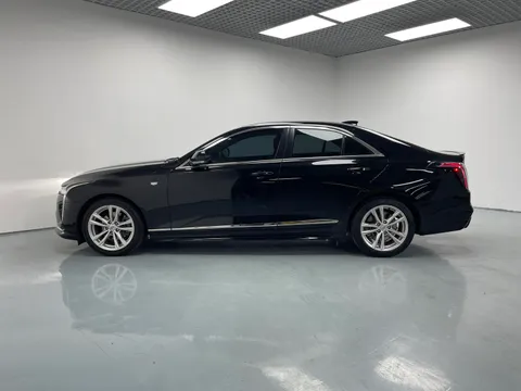 Cadillac CT4