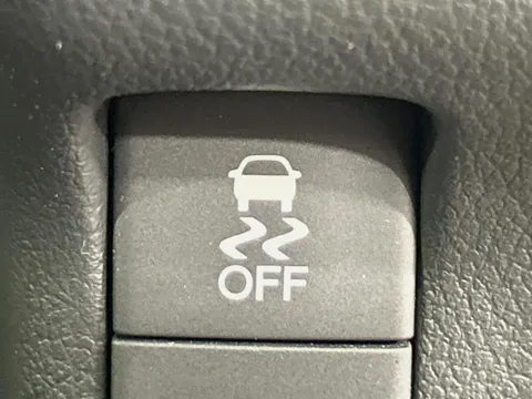 Honda N-BOX Slash