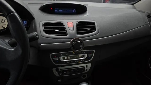Renault SM3