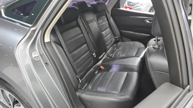 Renault Talisman (SM6)