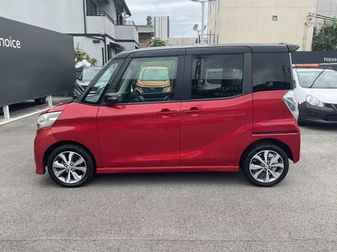Nissan Dayz Roox