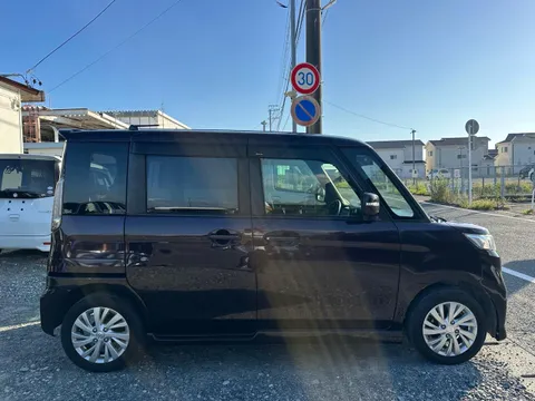 Suzuki Spacia Custom Z