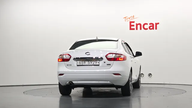 Renault SM3