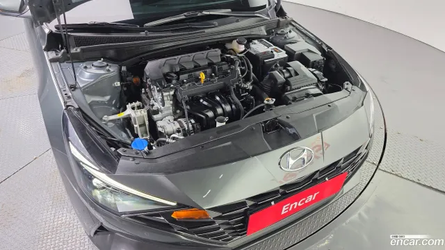 Hyundai Elantra (Avante)