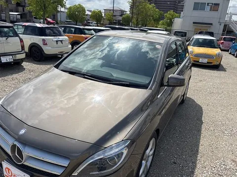 Mercedes-Benz B-Class