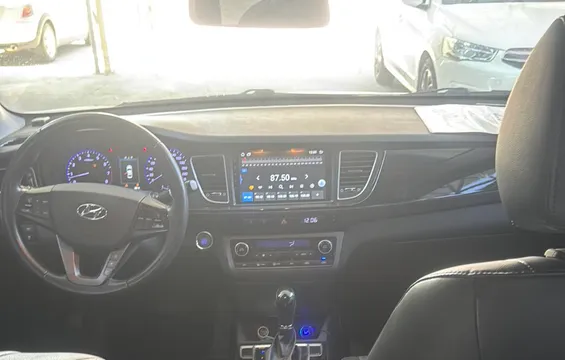 Hyundai Mistra