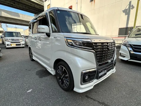 Suzuki Spacia Custom