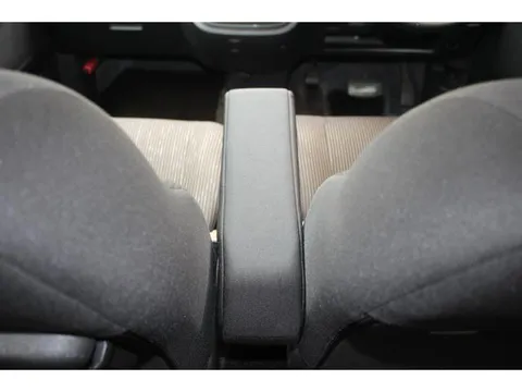 Mitsubishi eK Space Custom