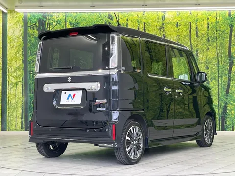 Suzuki Spacia Custom