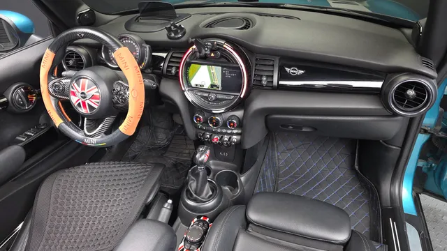 MINI Cooper Convertible