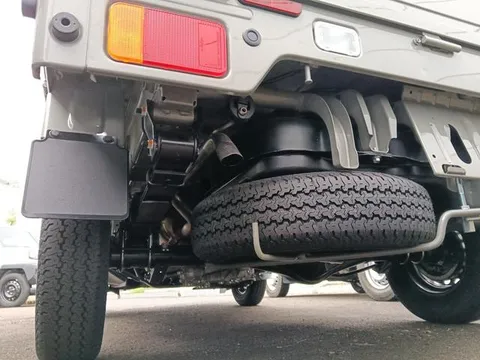Nissan Clipper Truck