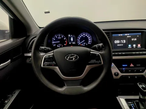 Hyundai Elantra (Avante)