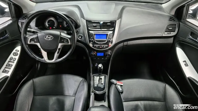 Hyundai Accent