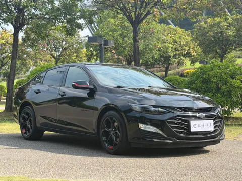 Chevrolet Malibu XL