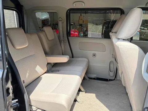 Nissan Clipper Rio