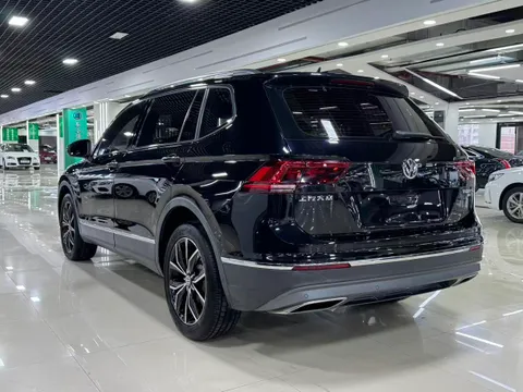 Volkswagen Tiguan L