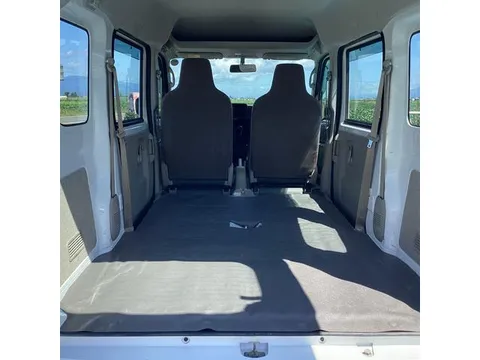 Mitsubishi Minicab Van