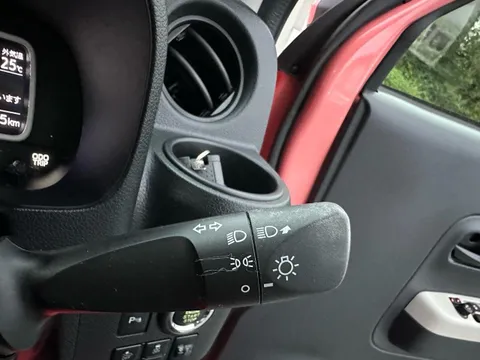 Daihatsu Mira Tocot