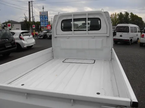 Nissan Clipper Truck