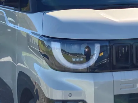 Mitsubishi Delica Mini