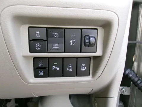 Nissan Clipper Rio