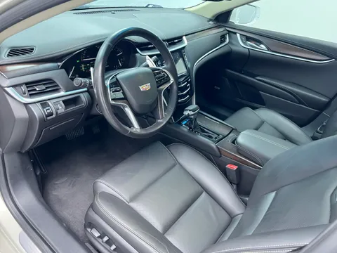 Cadillac XTS