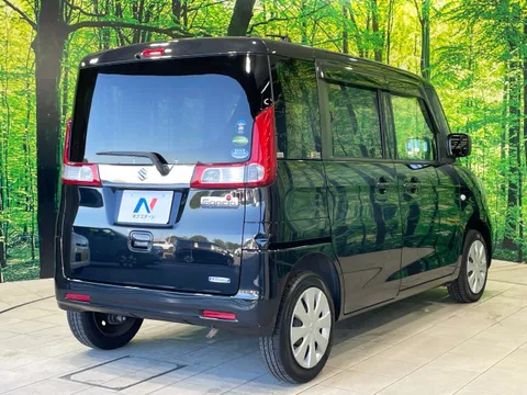 Suzuki Spacia