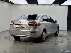 Renault SM3