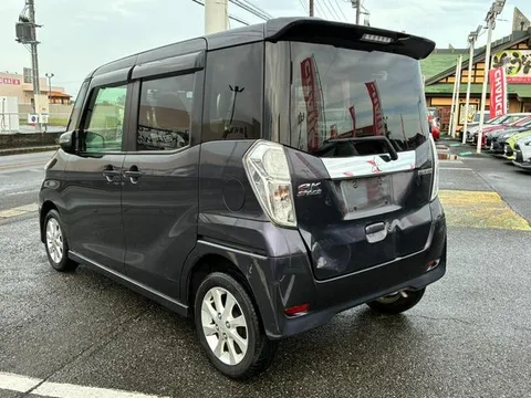 Mitsubishi eK Space Custom