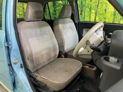 Daihatsu Mira Tocot