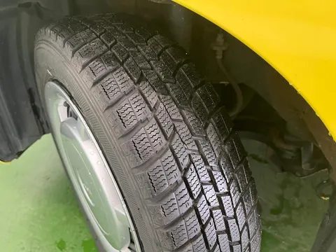Daihatsu Mira Tocot